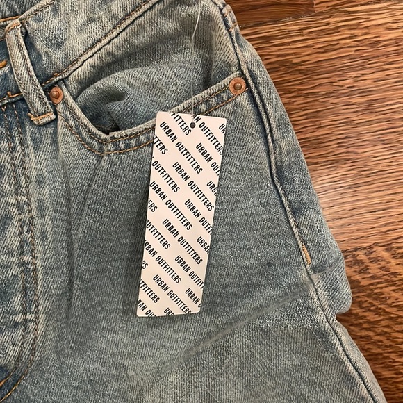 Never worn urban outfitters jeans (selling because they don’t fit) - Picture 4 of 5